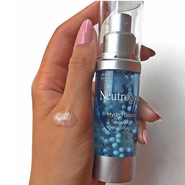 سرم آبرسان Neutrogena مدل Hydro Boost 