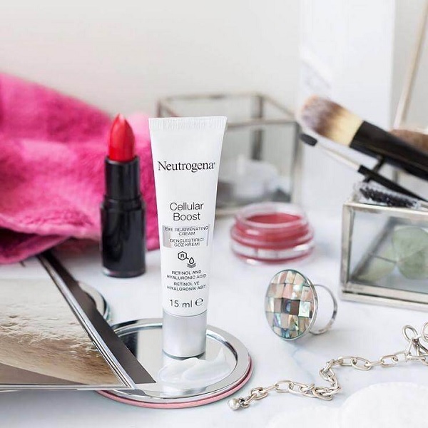 کرم دور چشم Neutrogena مدل Cellular Boost 
