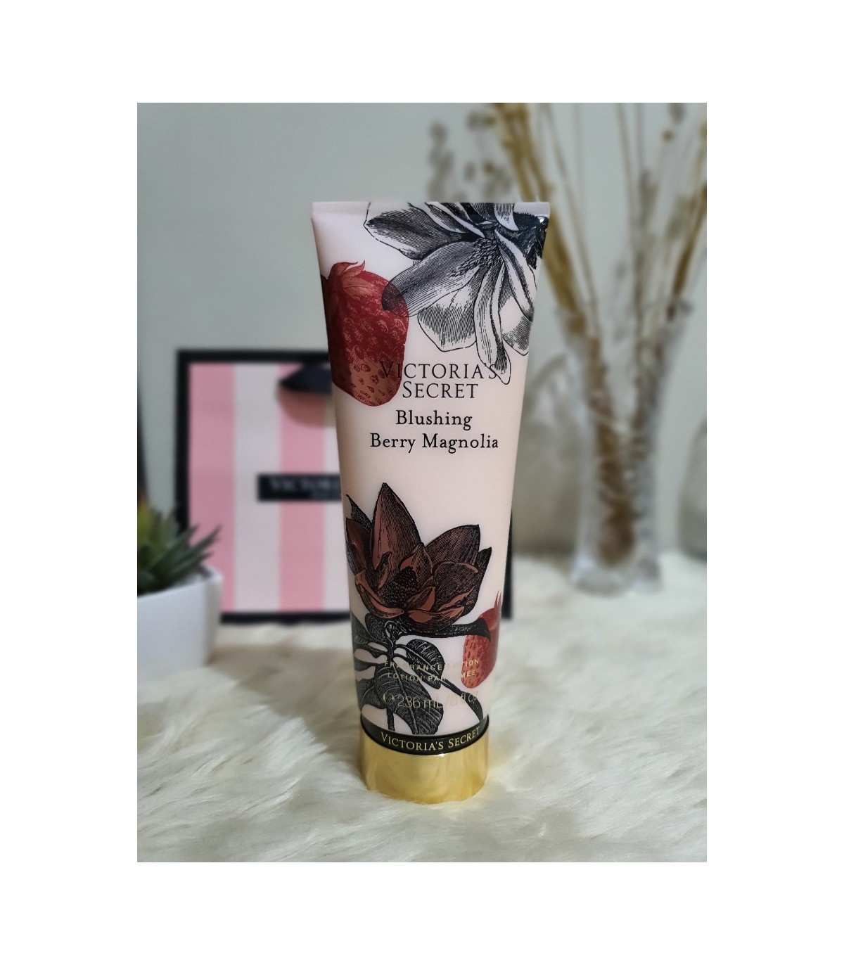 لوسیون بدن ویکتوریا سکرت BLUSHING BERRY MAGNOLIA BODY LOTION