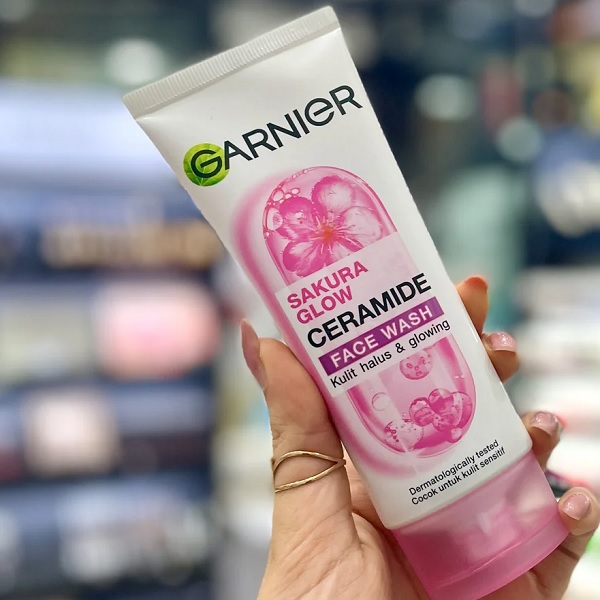 فوم شستشوی صورت گارنیر GARNIER مدل CERAMIDE