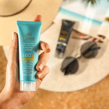 کرم ضد آفتاب نرمال سینره SPF60 کرم ضد آفتاب نرمال سینره SPF60