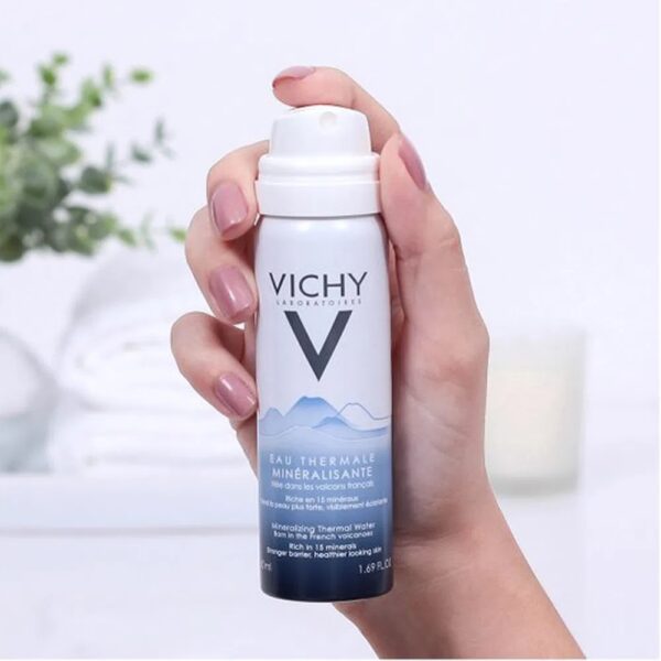 اسپری آب ویشی مدل Eau Thermale