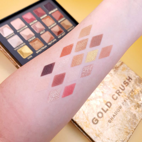 پالت سایه رولوشن مدل GOLD CRUSH پالت سایه REVOLUTION مدل GOLD CRUSH