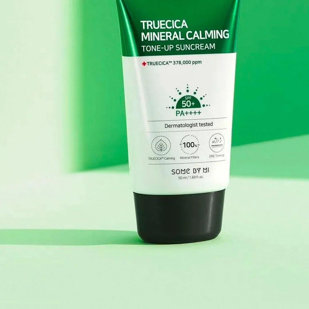 ضدآفتاب سام بای می مدل truecica mineral calming ضدآفتاب تسکین دهنده و معدنی تروسیکا سام بای می