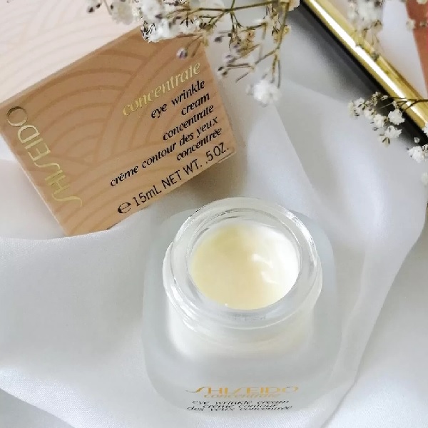 کرم دور چشم Shiseido مدل Concentrate
