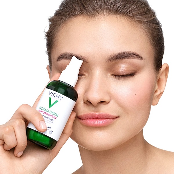 اسپری آب مات کننده پوست چرب VICHY