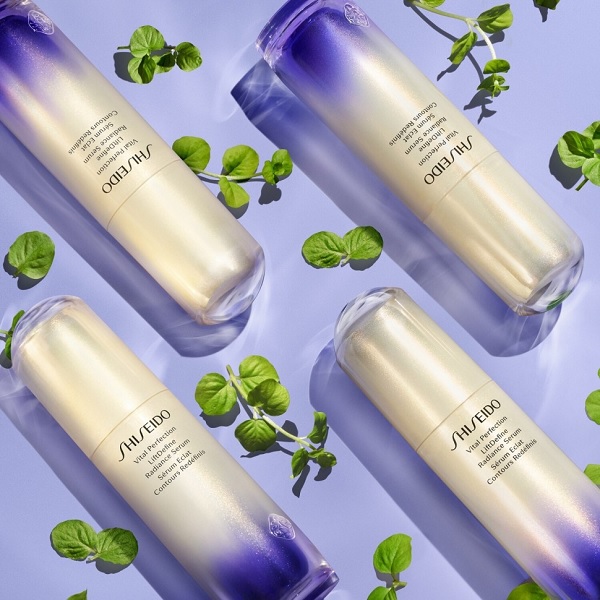سرم لیفت کننده Shiseido مدل Vital Perfection Radiance