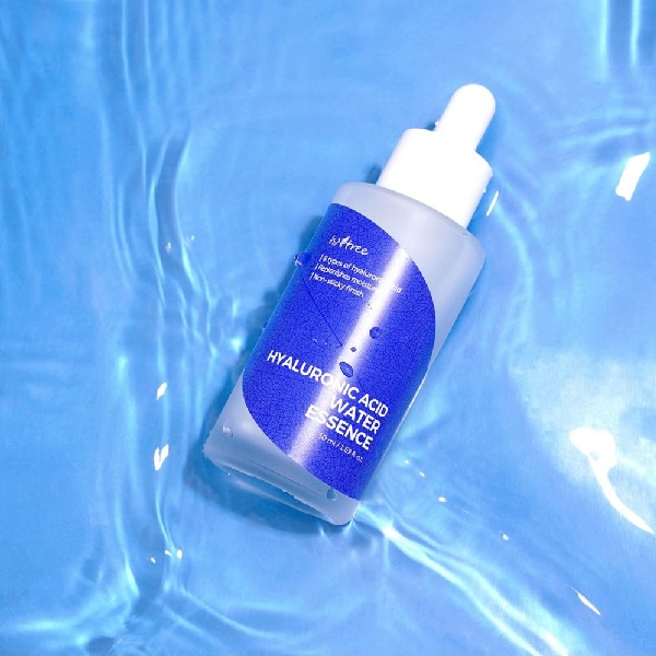 آبرسان عمقی Isntree مدل Hyaluronic Acid Water Essence