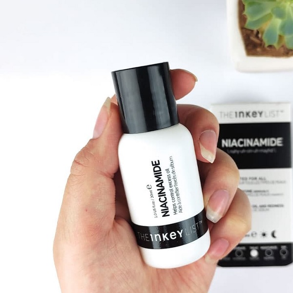 سرم کنترل کننده چربی inkey LIST مدل NIACINAMIDE