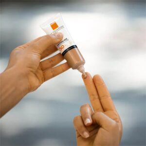 کرم ضد آفتاب LA ROCHE POSAY مدل ANTHELIOS MINERAL ONE