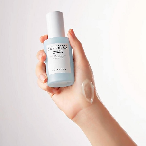 سرم آبرسان هیالوسیکا CENTELLA مدل BLUE SERUM 